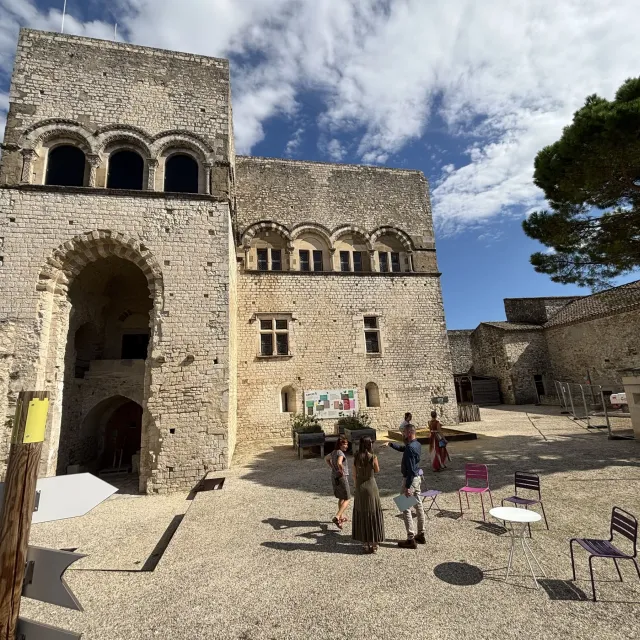 Scénographie du château de Montélimar